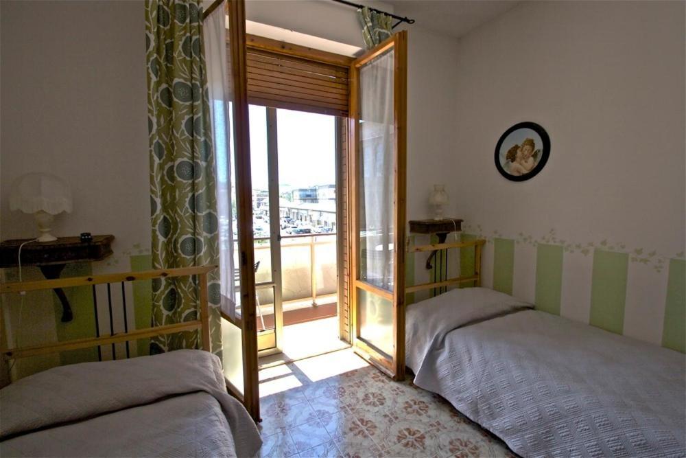 Affittacamere La Casa Di Elide Arezzo Zimmer foto